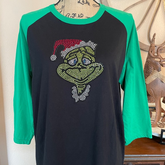 B.O.B. The Grinch Sparkly Christmas Tee - Picture 1 of 11